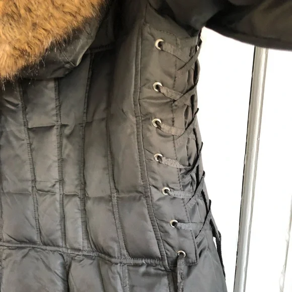 Betsey Johnson Winter Coat Sz SM - Picture 3 of 5